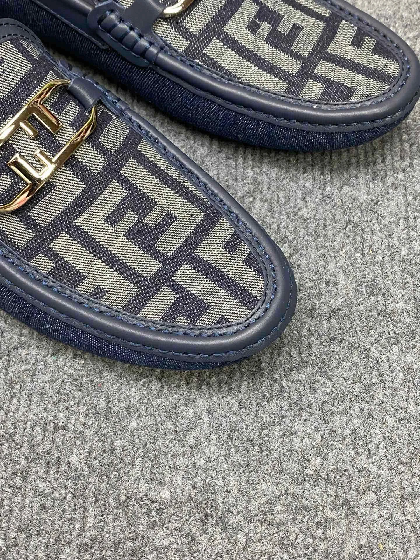 Men's Men's Shoes Men's Men's Shoes 💰700FENDI Fendi Men's Shoes are breathable and comfortable. Original development. Counters copy one to one. Imported cowhide. Niuri. 38 to 44. (can be ordered at 45.46. No returns or exchanges)